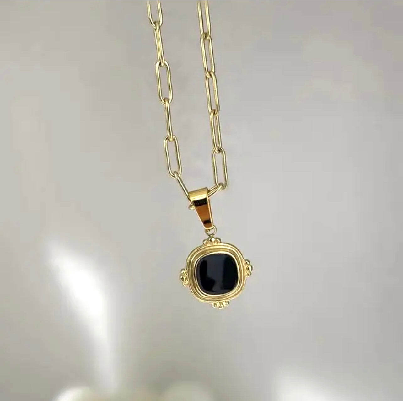 Renzelle® Black Pearl Pendant