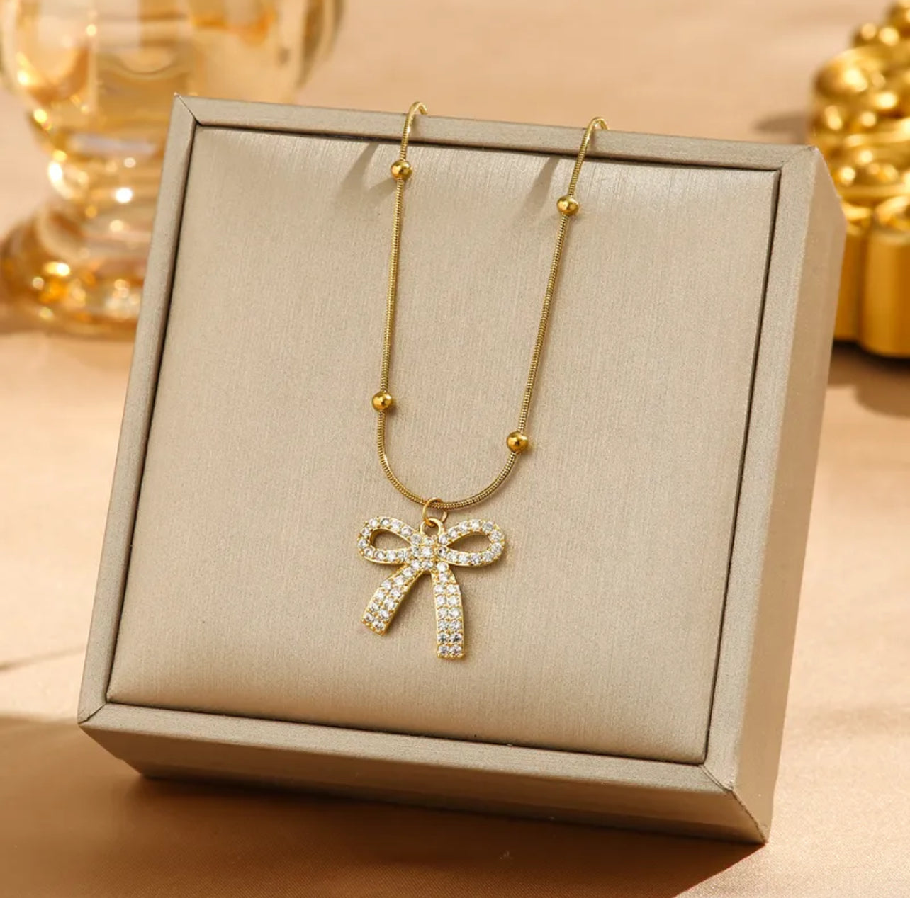 Renzelle® Knot Necklace