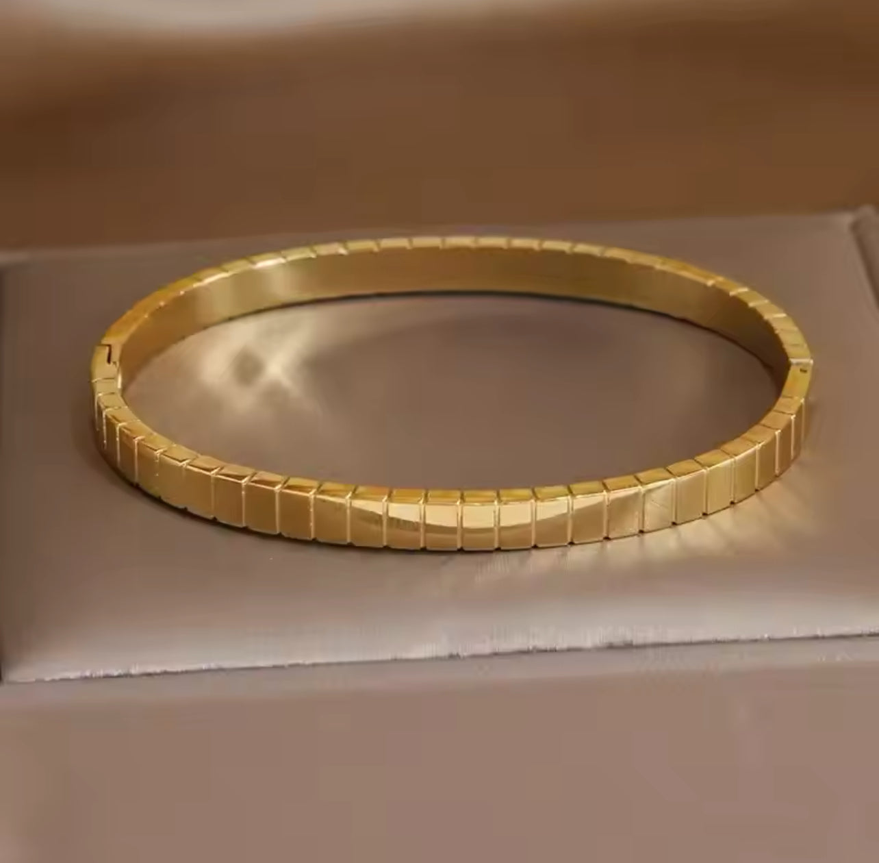 Renzelle® Gold Bracelet