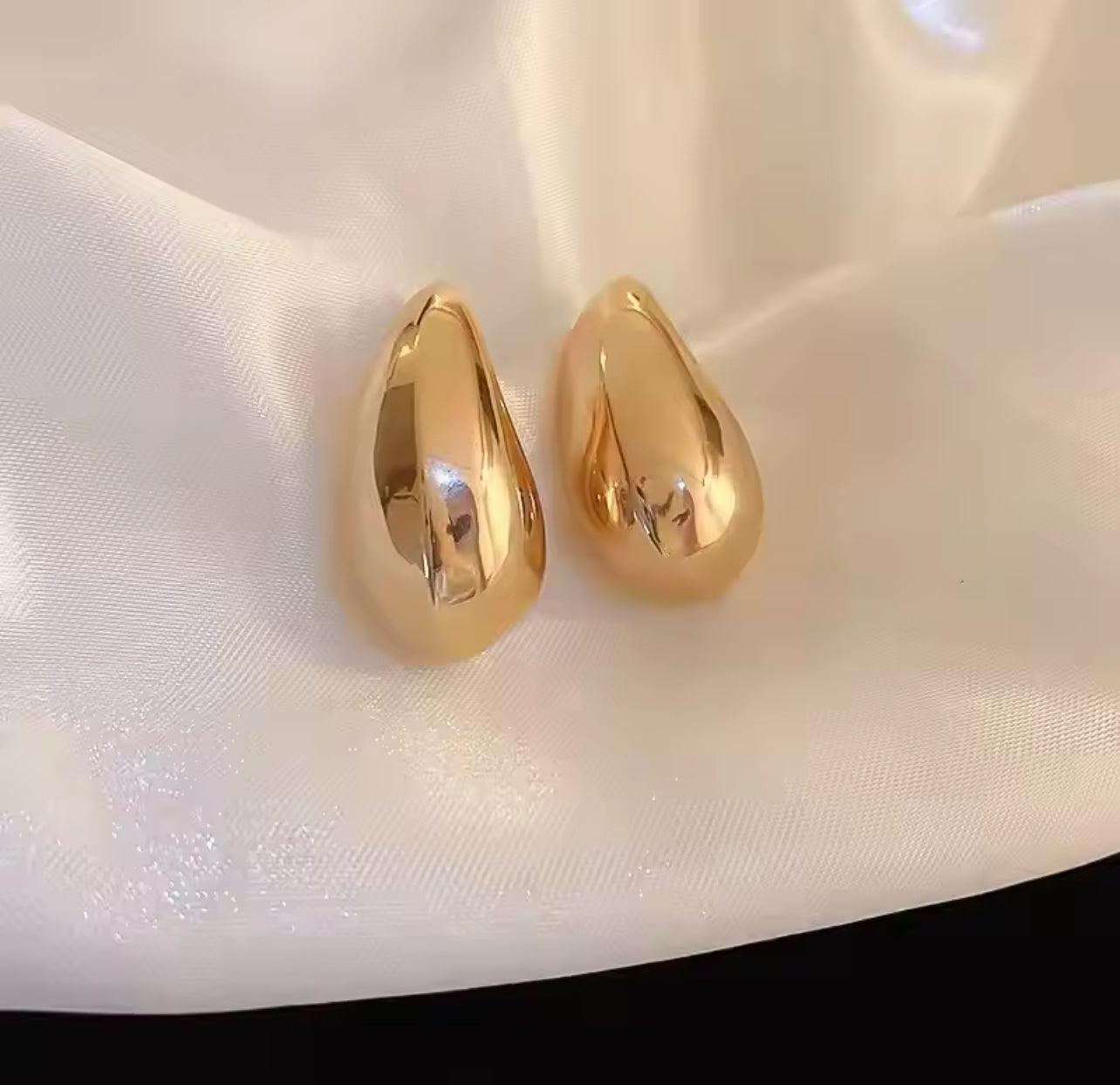 Renzelle® Teardrop Earrings