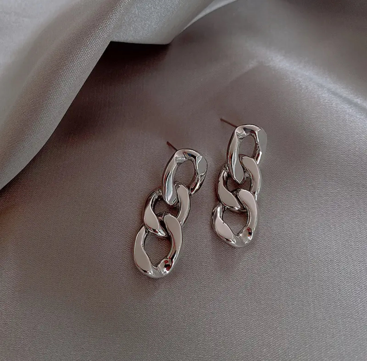 Renzelle® Ringclasp Earrings